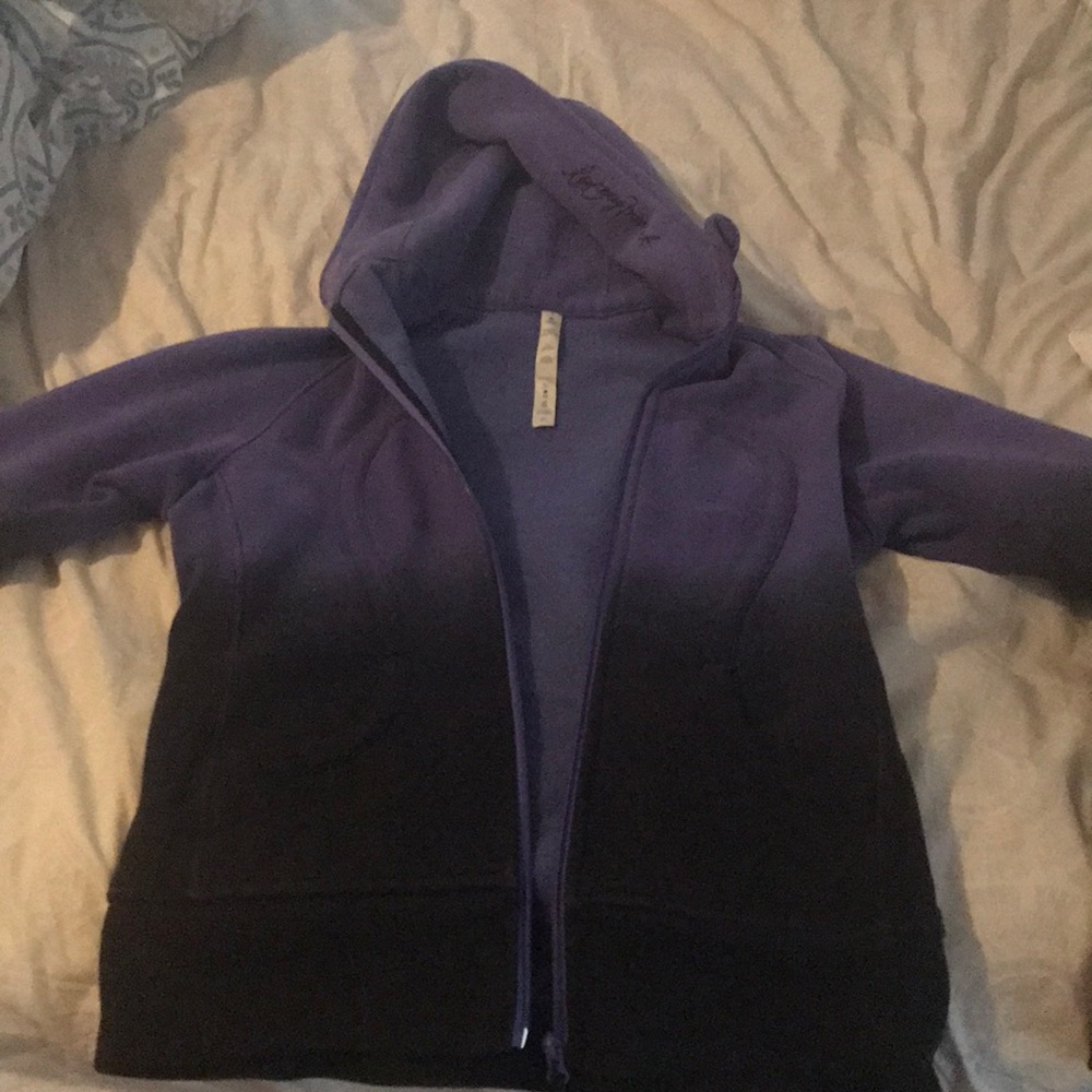 Lulu lemon sweatshirt